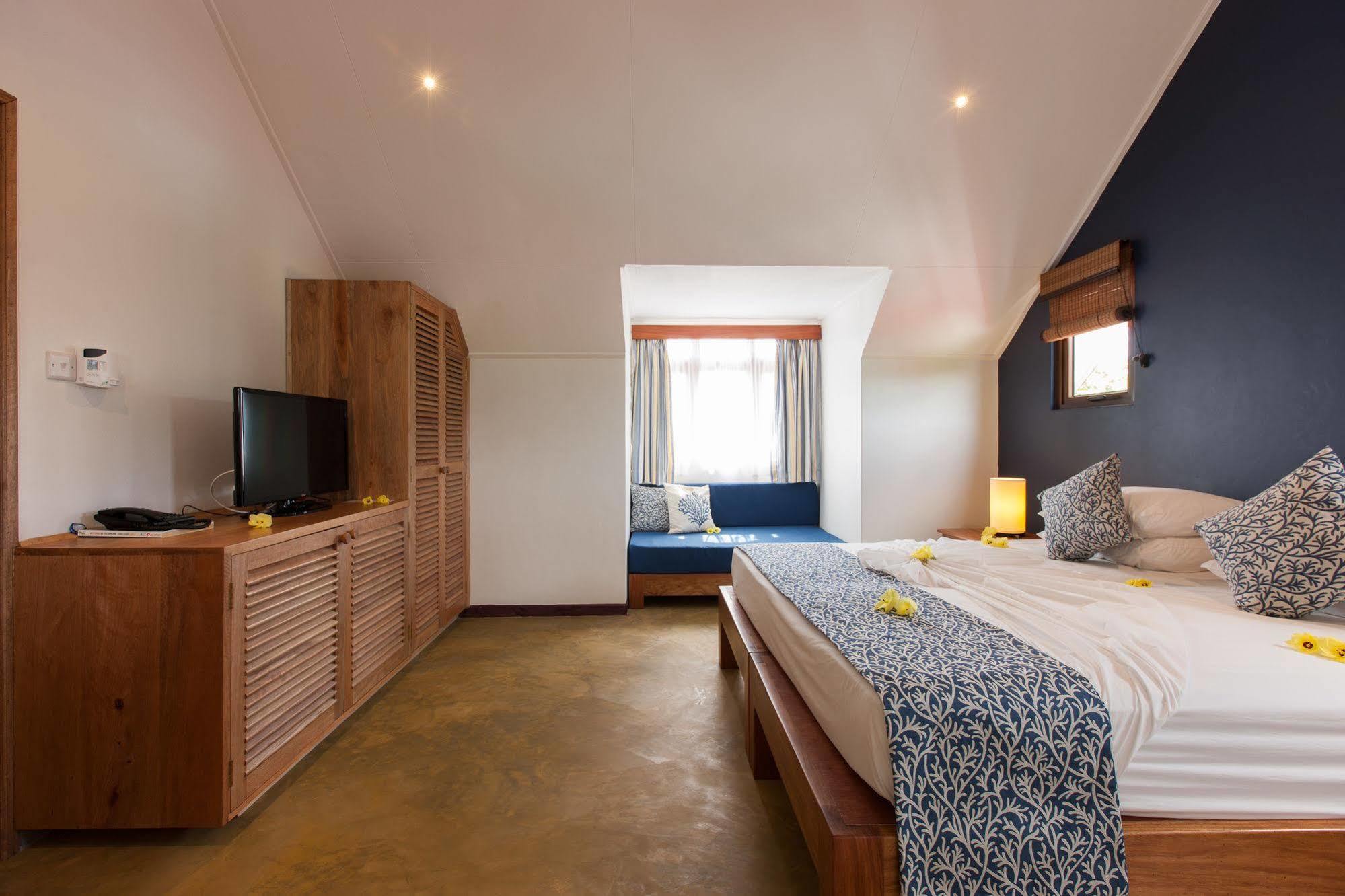 L'Hirondelle Guest House Анс-Вольбер-Вилаж Экстерьер фото