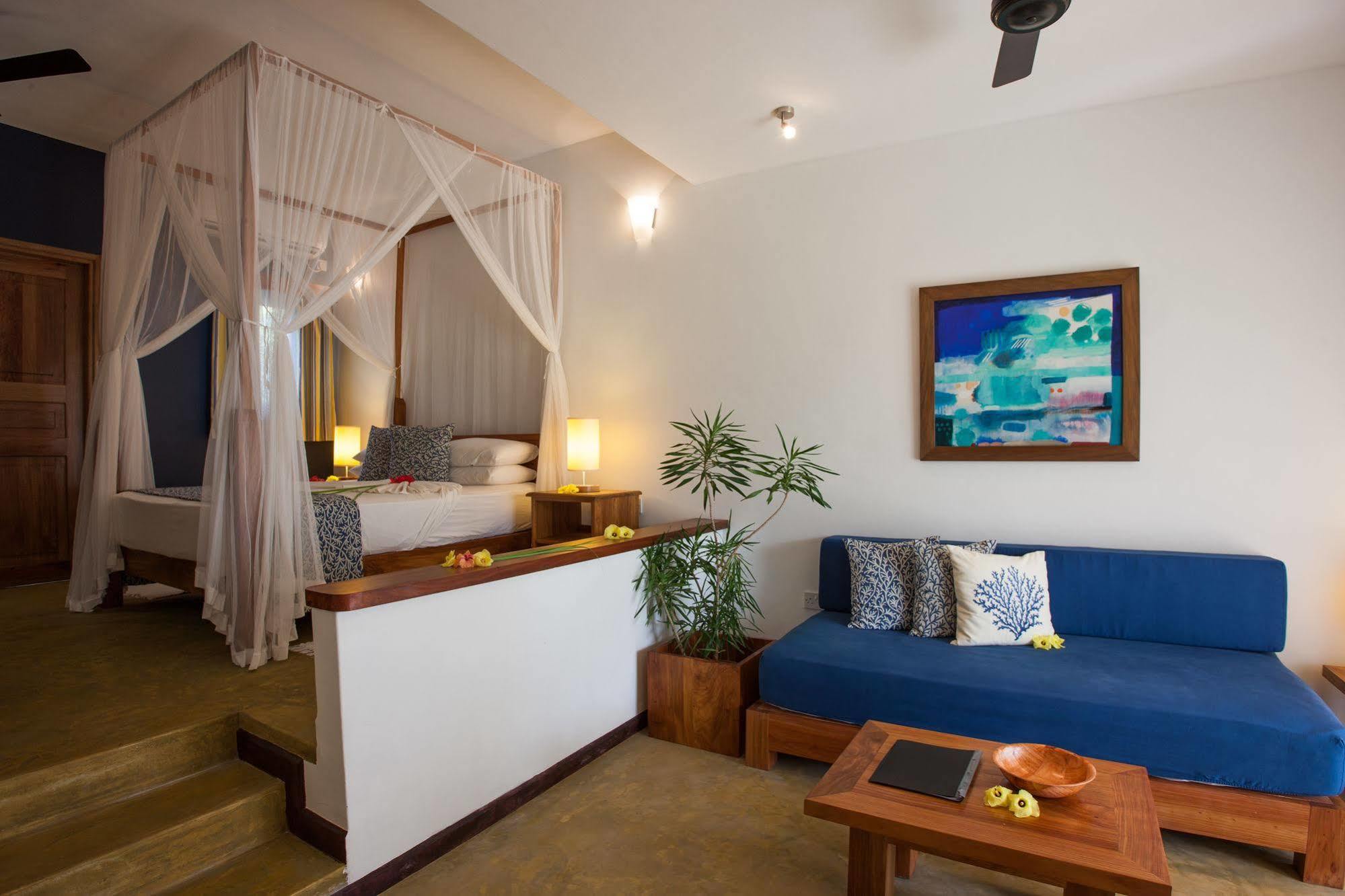 L'Hirondelle Guest House Анс-Вольбер-Вилаж Экстерьер фото